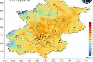 记者：上半场近20分钟内，国足无一次过中线&被中国香港围攻